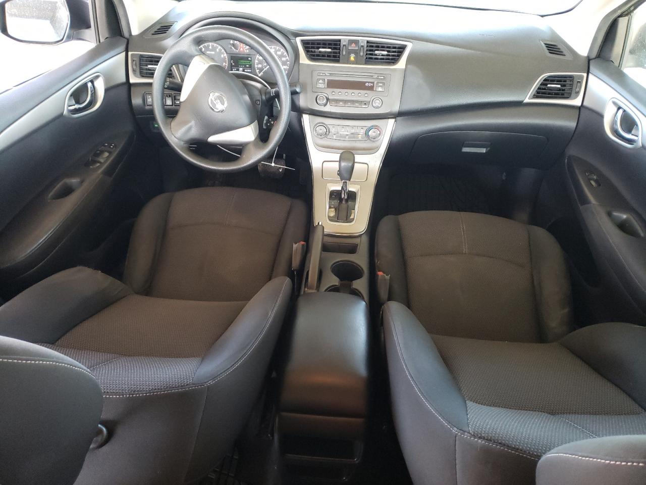 2014 Nissan Sentra - Image 8