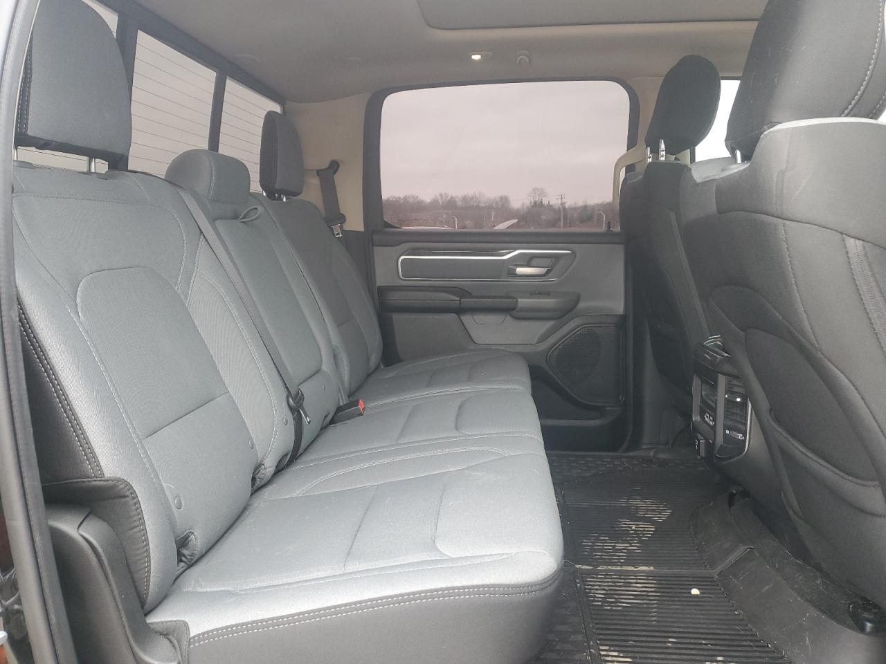 2019 RAM 1500 - Image 10