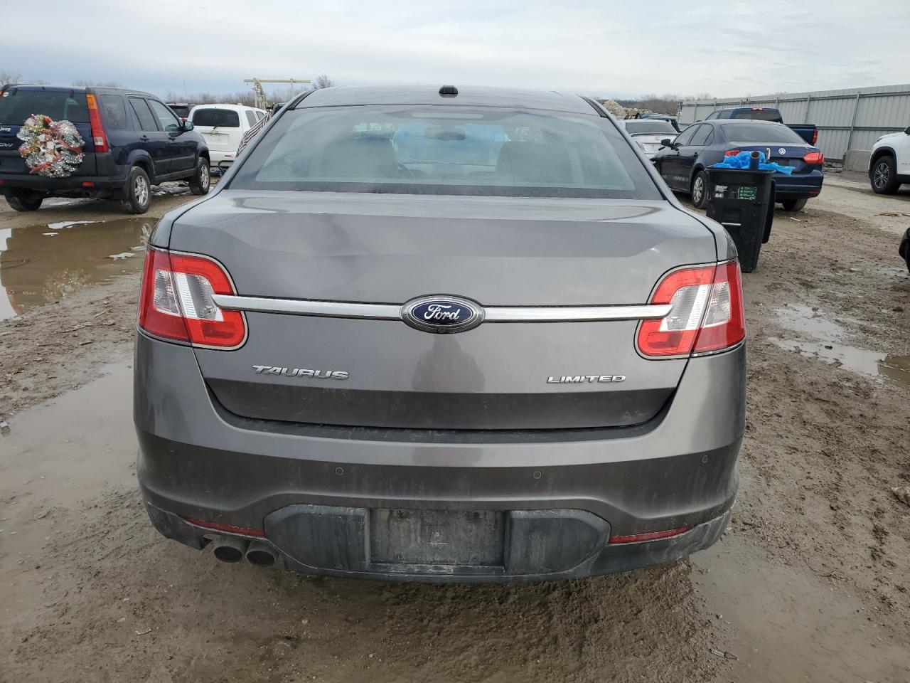 2012 Ford Taurus - Image 6