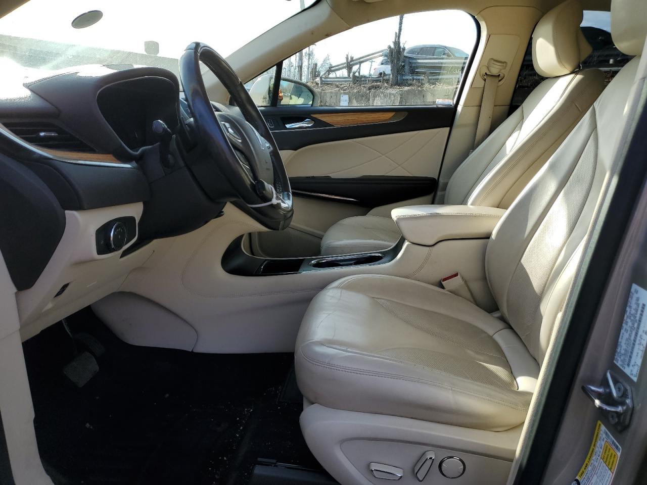 2015 Lincoln MKZ - Image 7