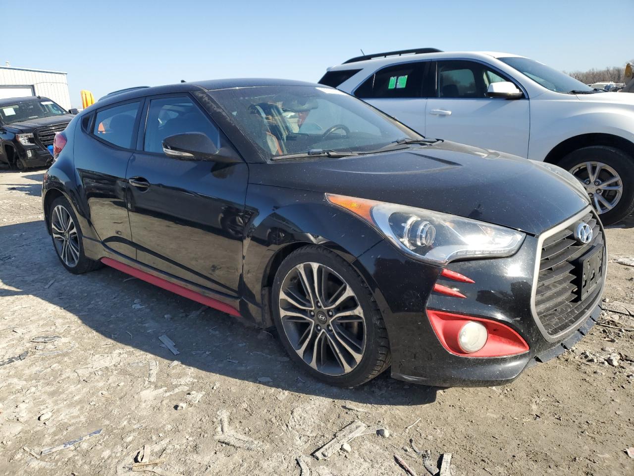 2016 Hyundai Veloster - Image 4