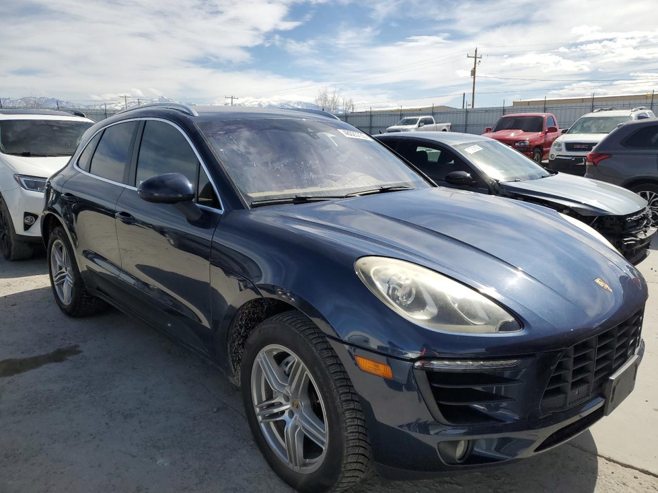2015 Porsche Macan - Image 4