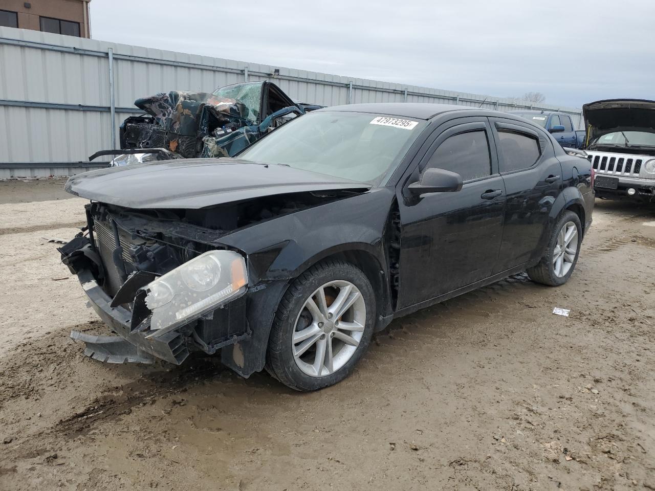 2013 Dodge Avenger Se продається в Kansas City, KS - Front End