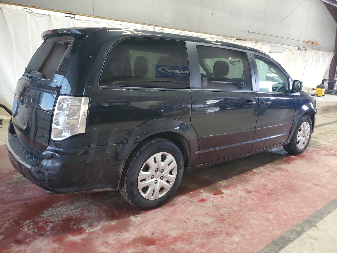 2017 Dodge Caravan - Image 3