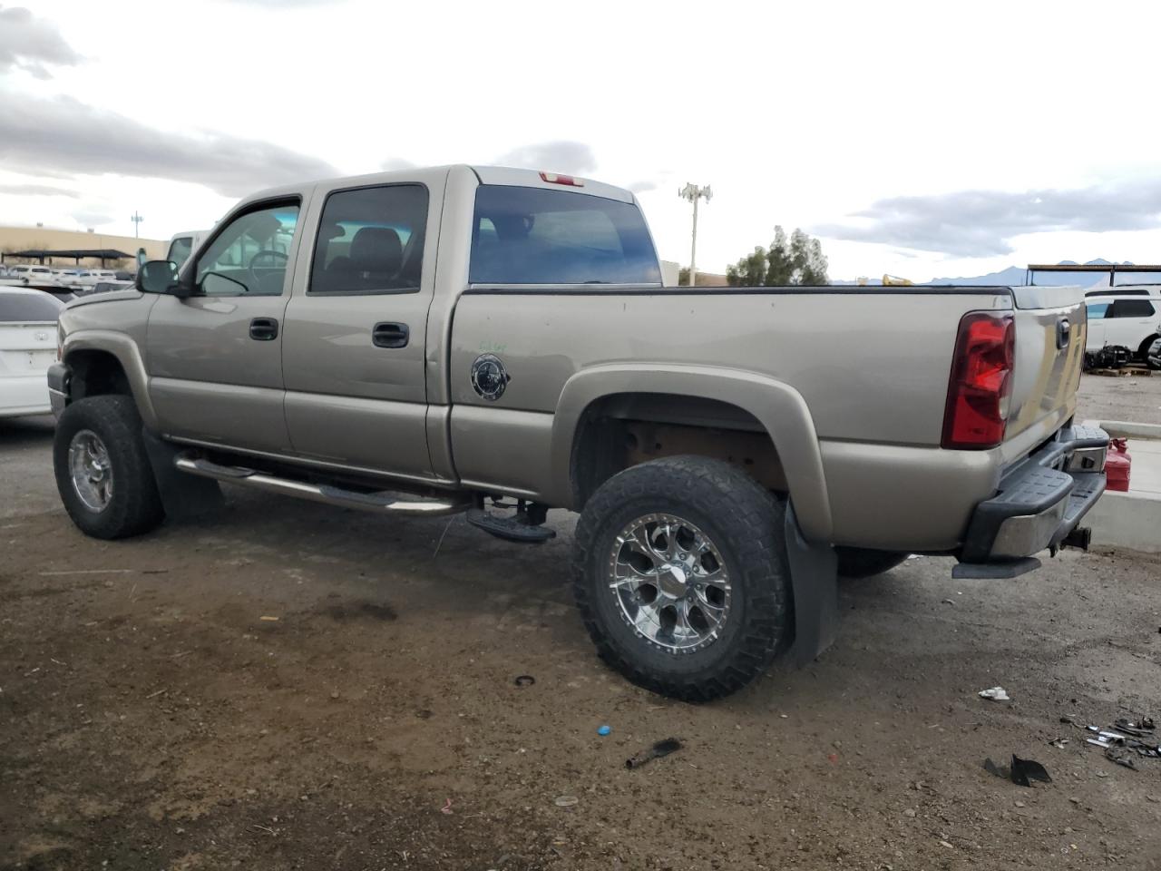 2003 Chevrolet Silverado - Image 2