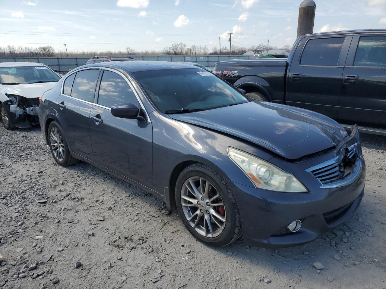 2011 Infiniti G - Image 4