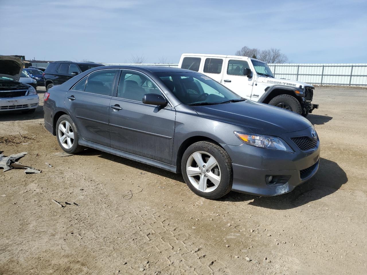 2011 Toyota Camry - Image 4