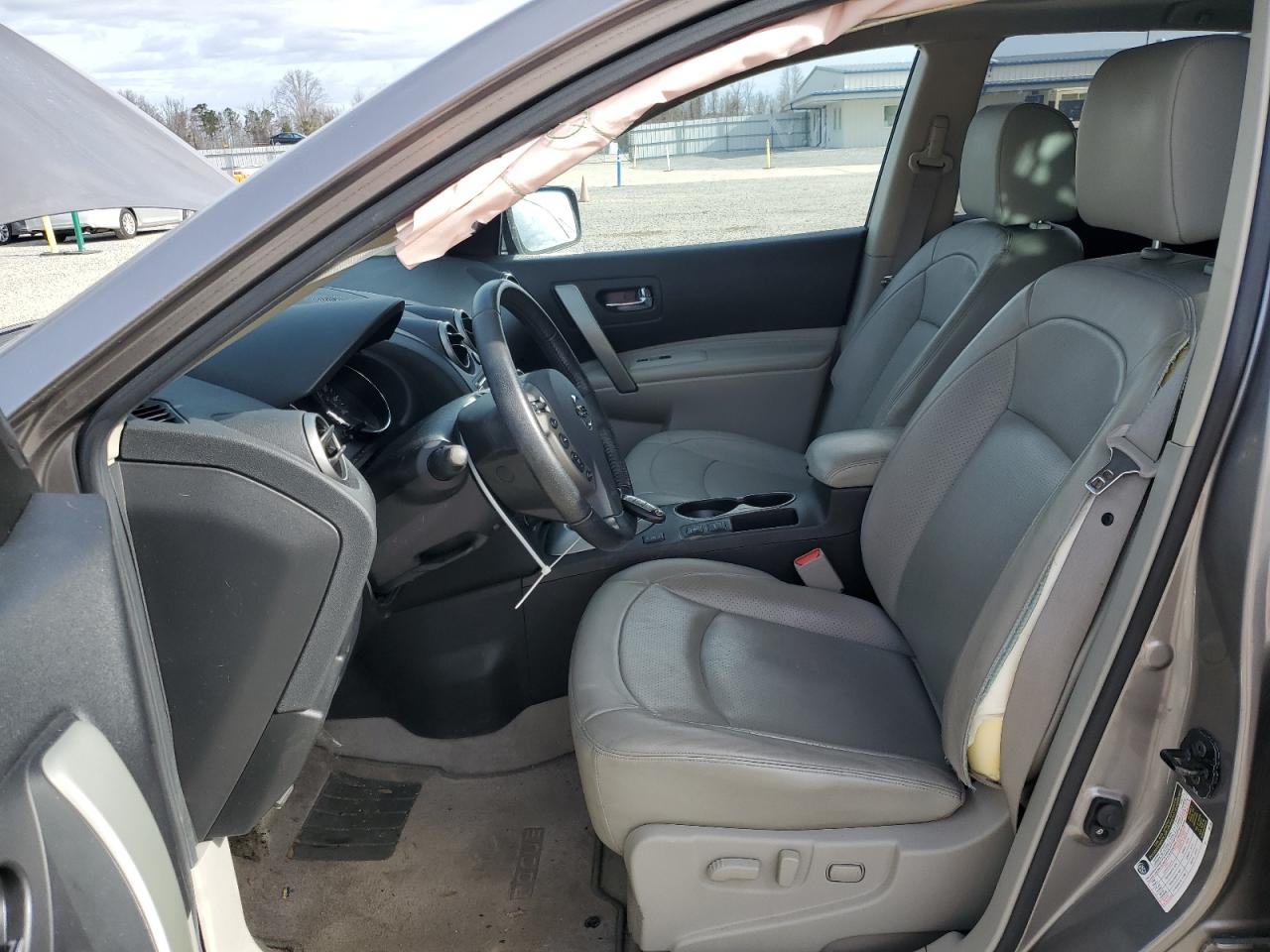 2013 Nissan Rogue - Image 7