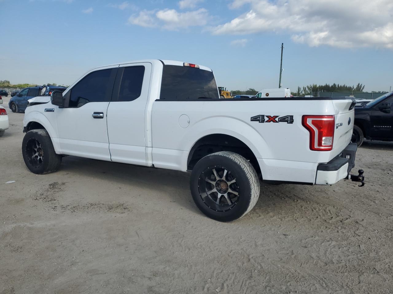 2015 Ford F-150 - Image 2