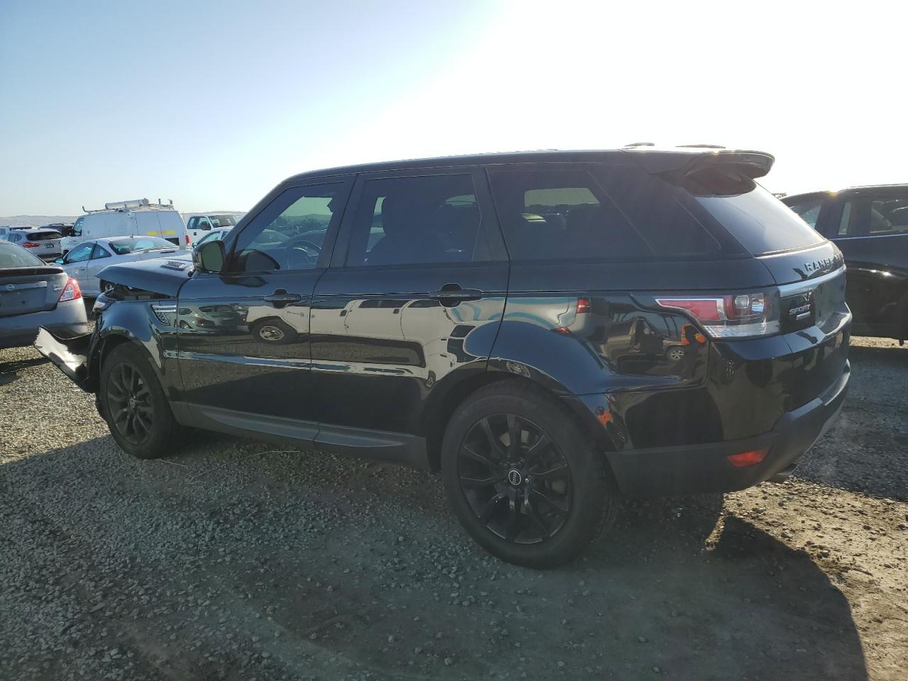 2014 Land Rover Range Rover - Image 2