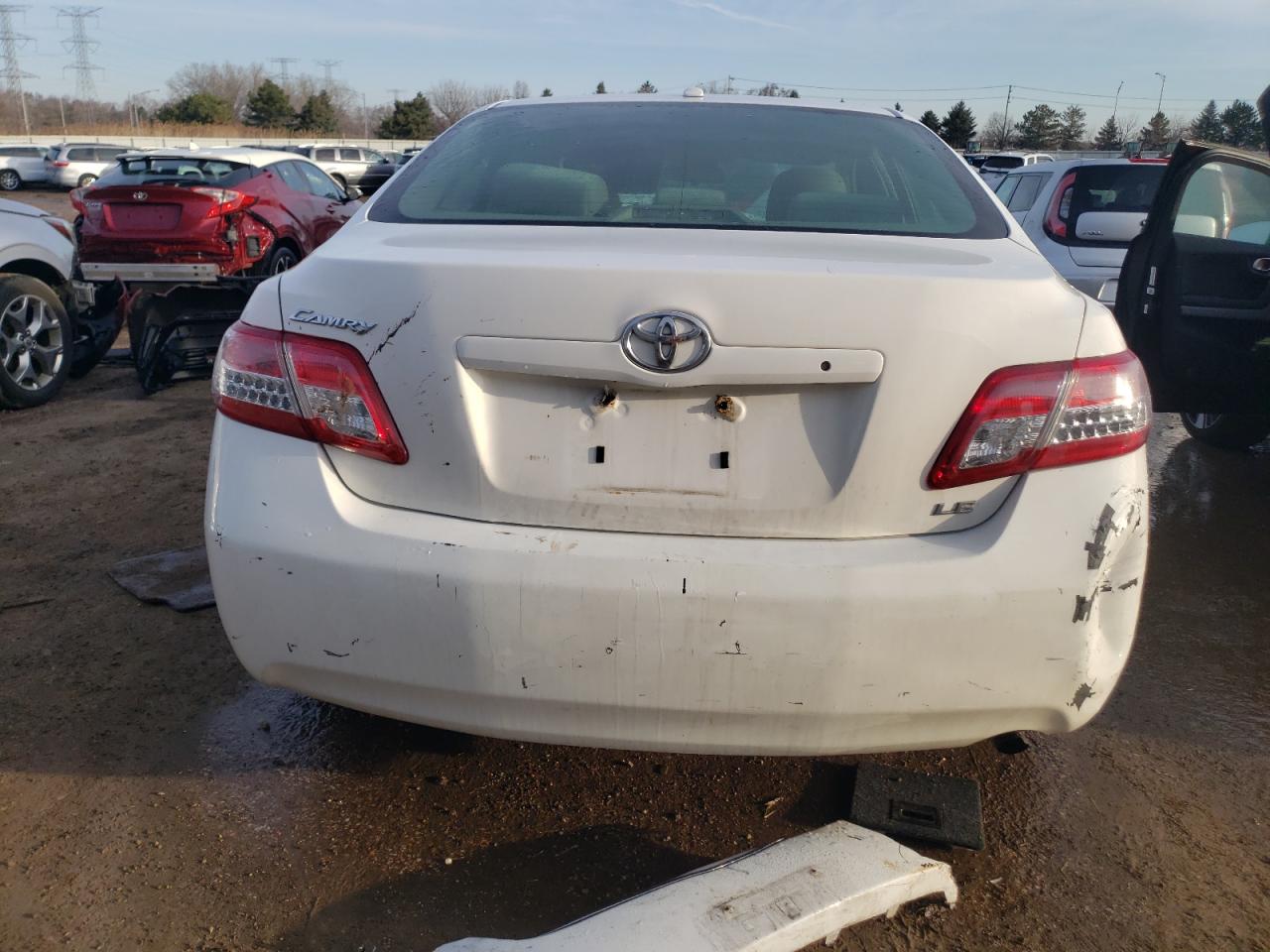 2011 Toyota Camry - Image 6