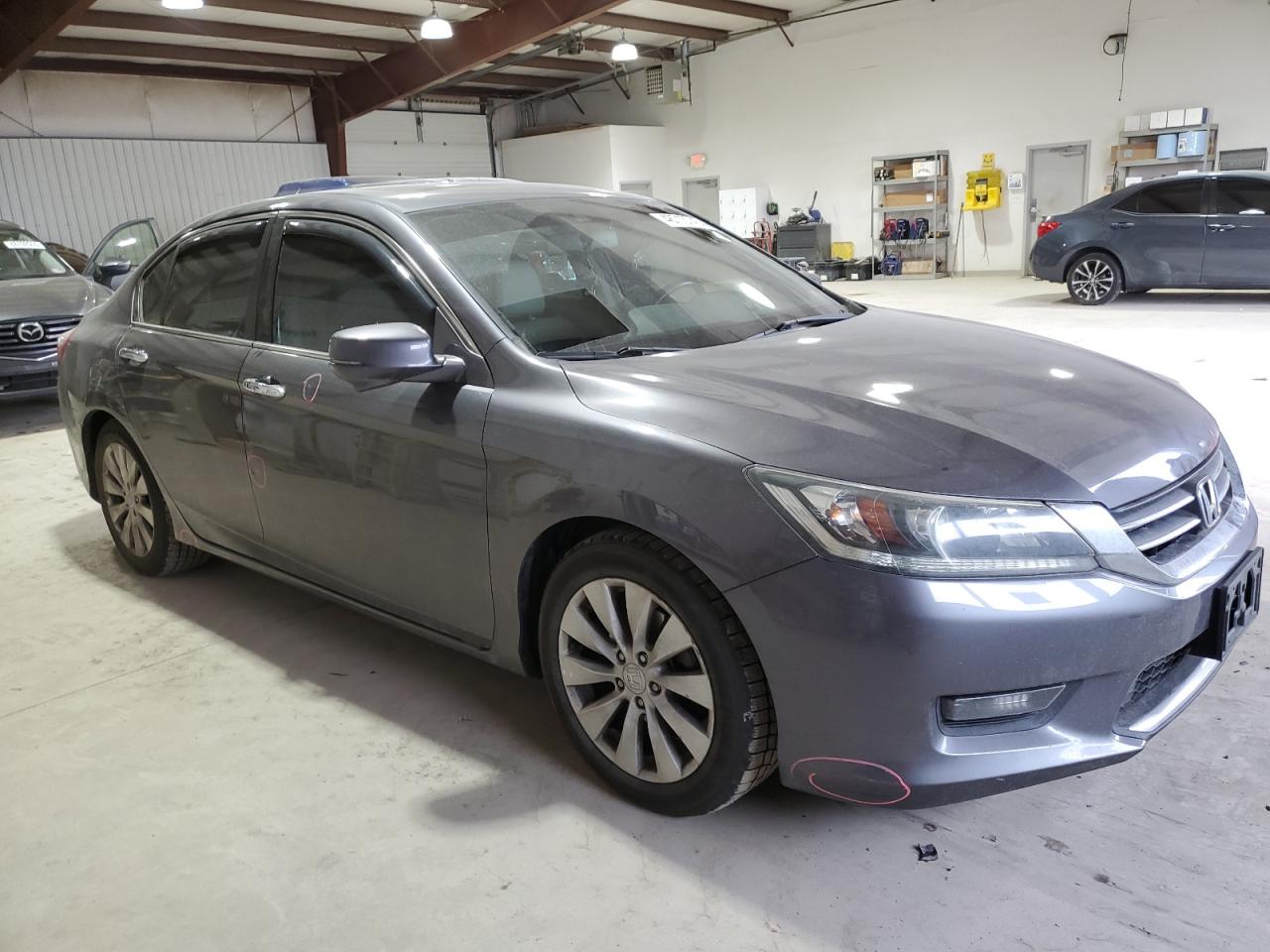 2015 Honda Accord - Image 4
