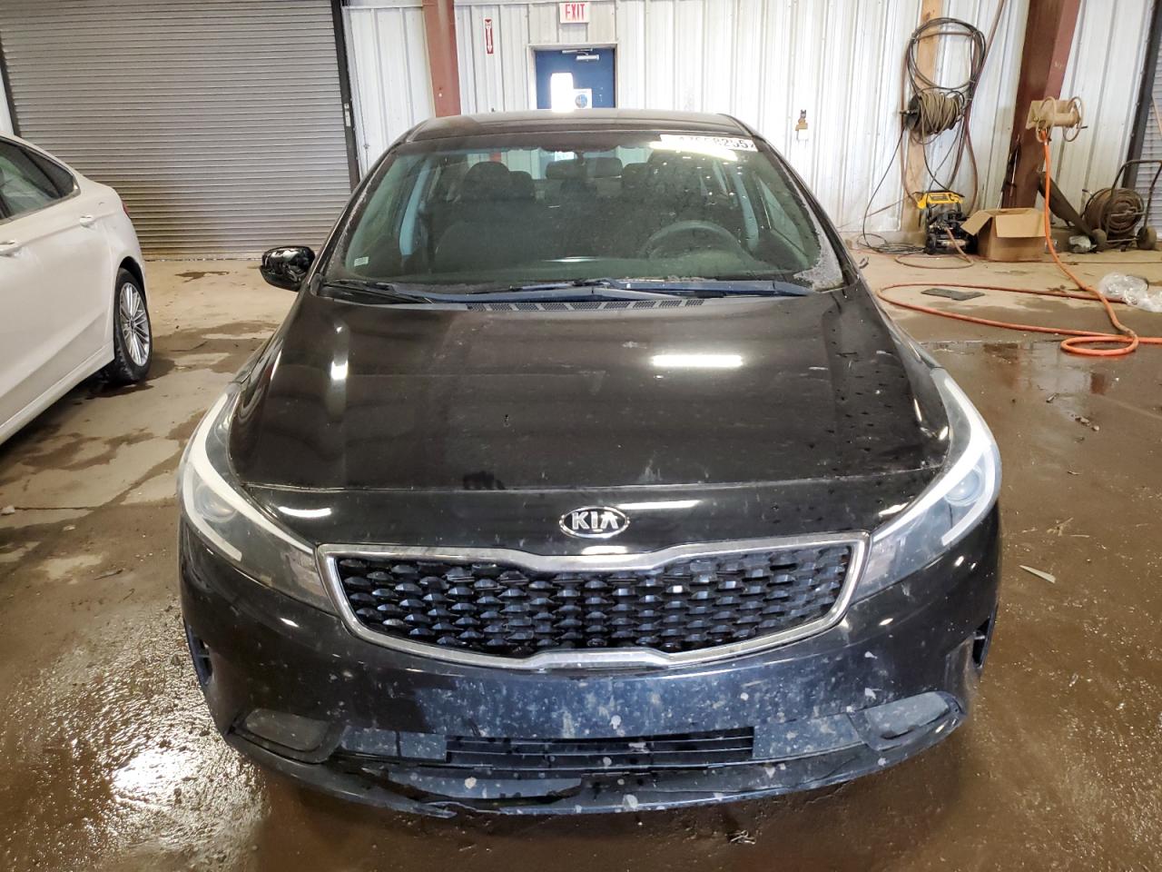 2017 Kia Forte - Image 5