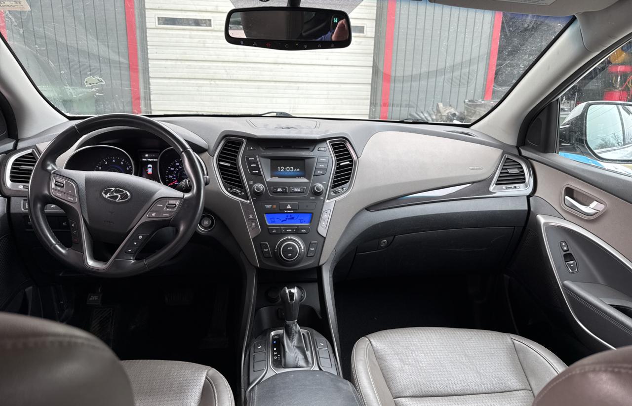 2013 Hyundai Santa Fe - Image 9