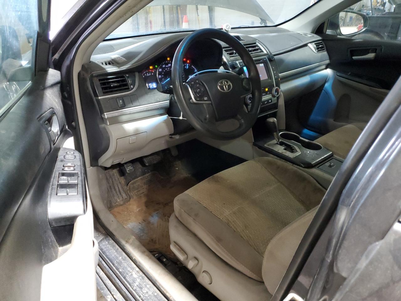 2013 Toyota Camry - Image 8