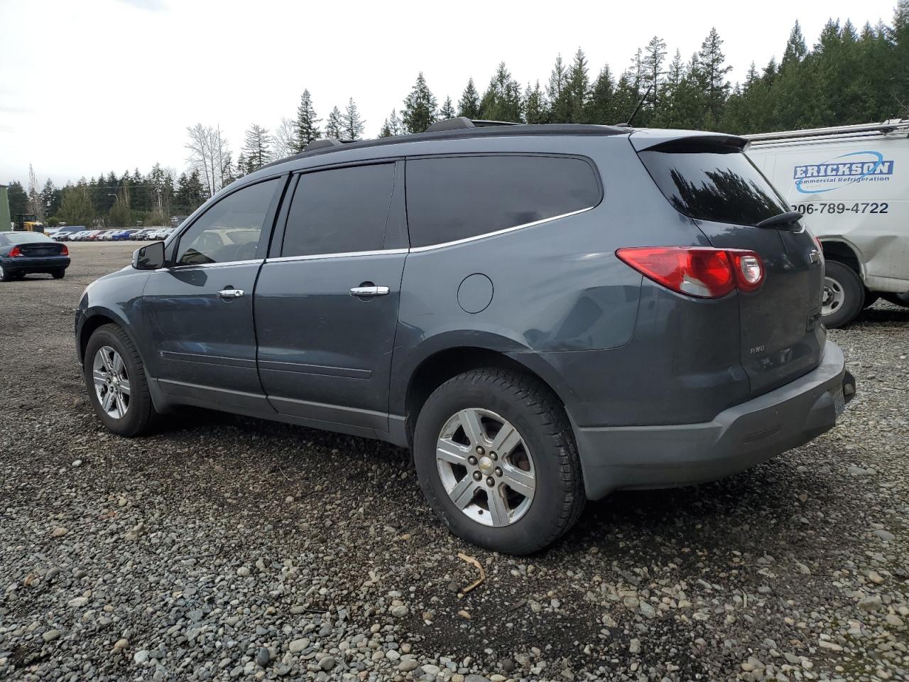 2010 Chevrolet Traverse - Image 2