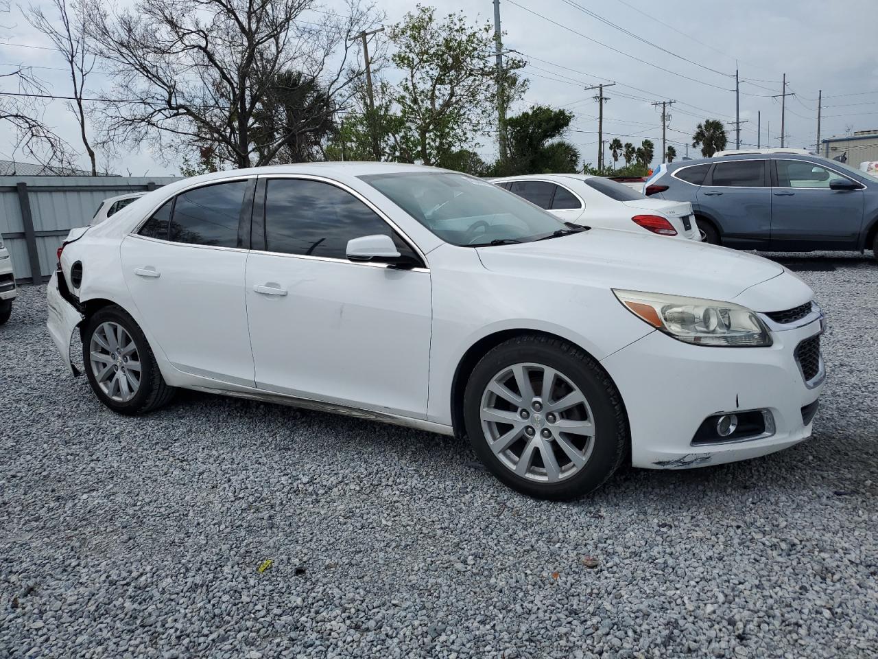 2015 Chevrolet Malibu - Image 4