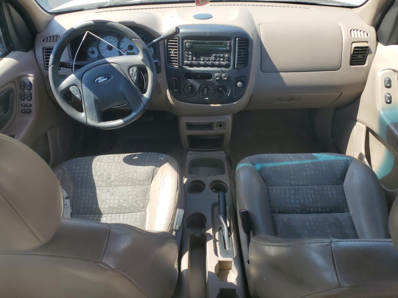 2002 Ford Escape - Image 8