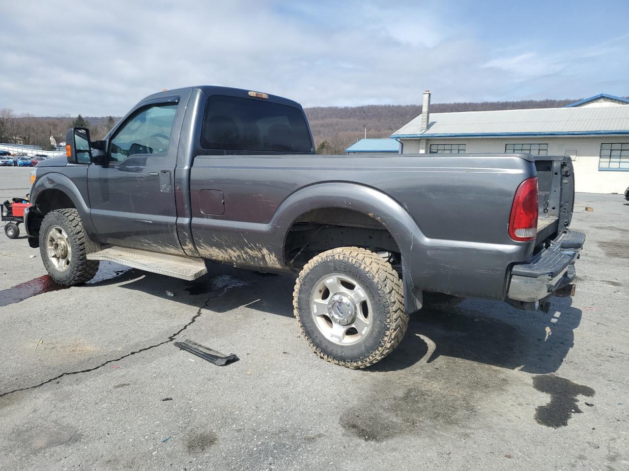 2015 Ford F250 - Image 2