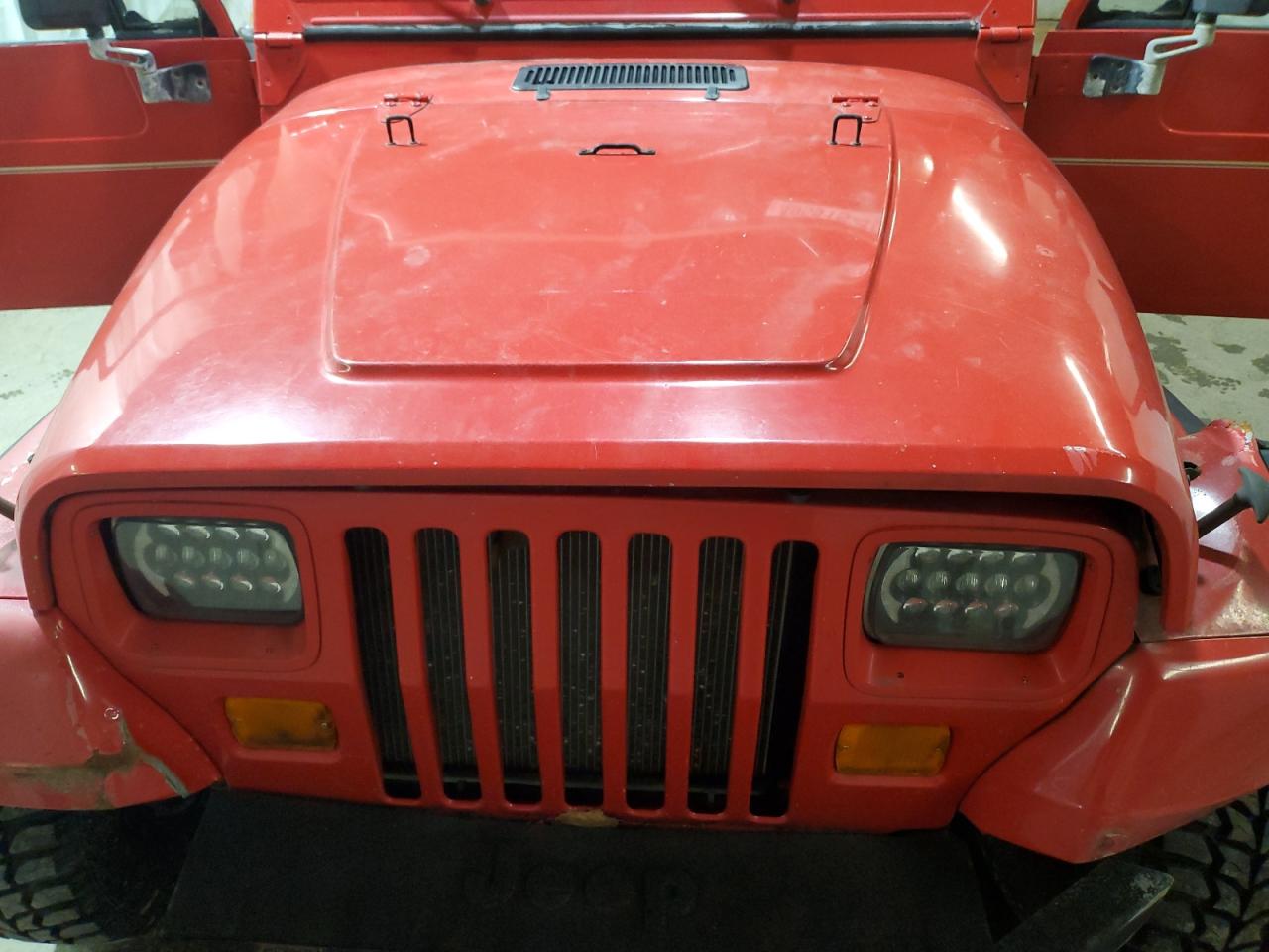 1995 Jeep Wrangler - Image 14