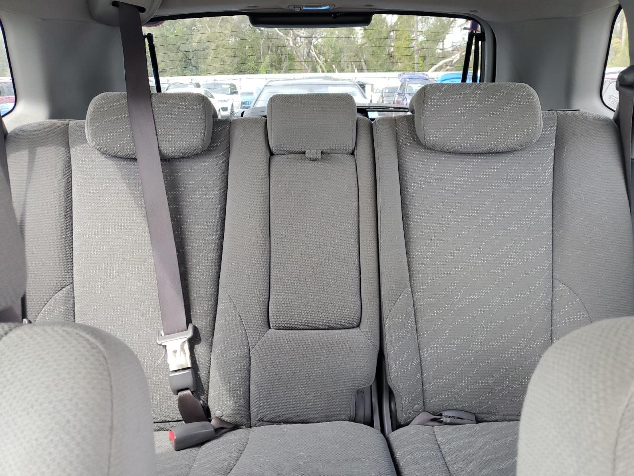 2005 Hyundai Tucson - Image 10