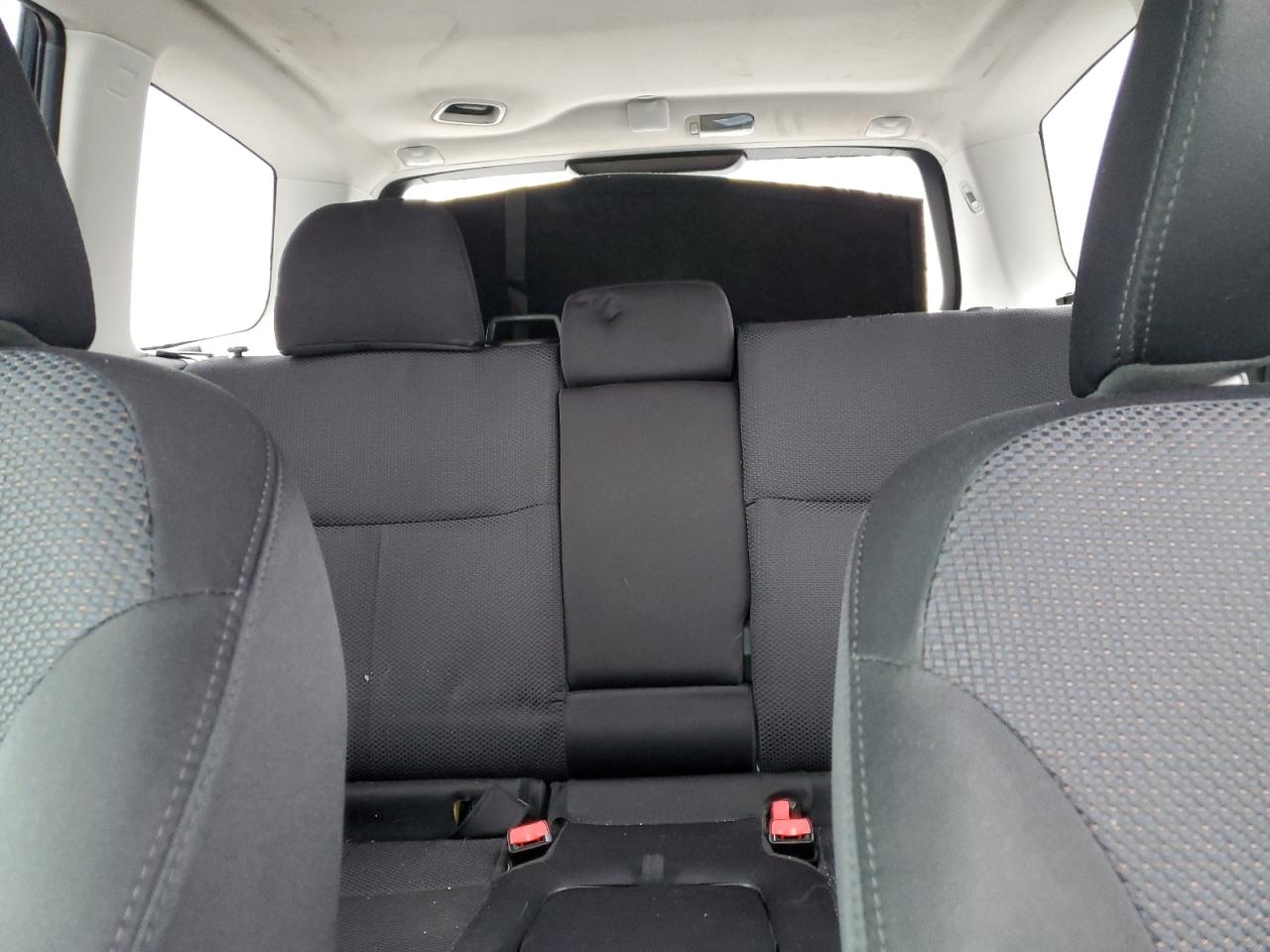 2013 Subaru Forester - Image 10