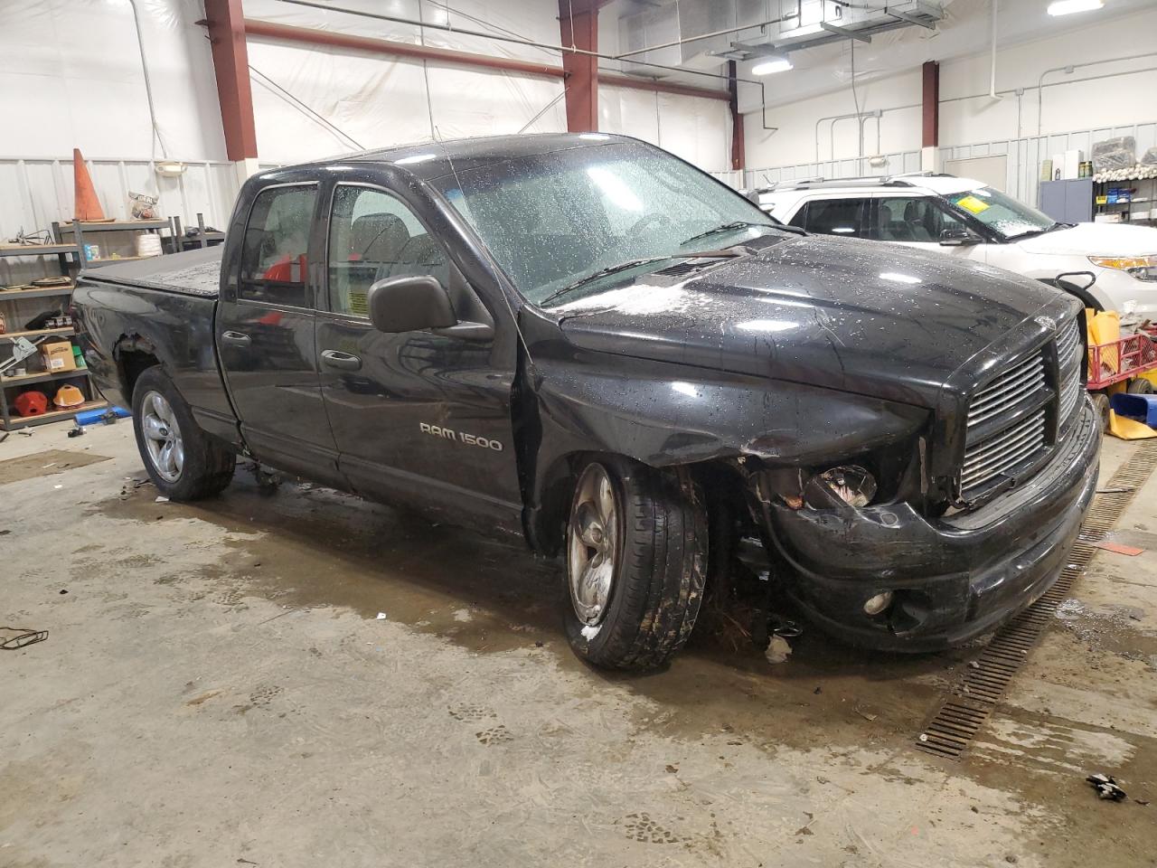 2004 Dodge RAM - Image 4