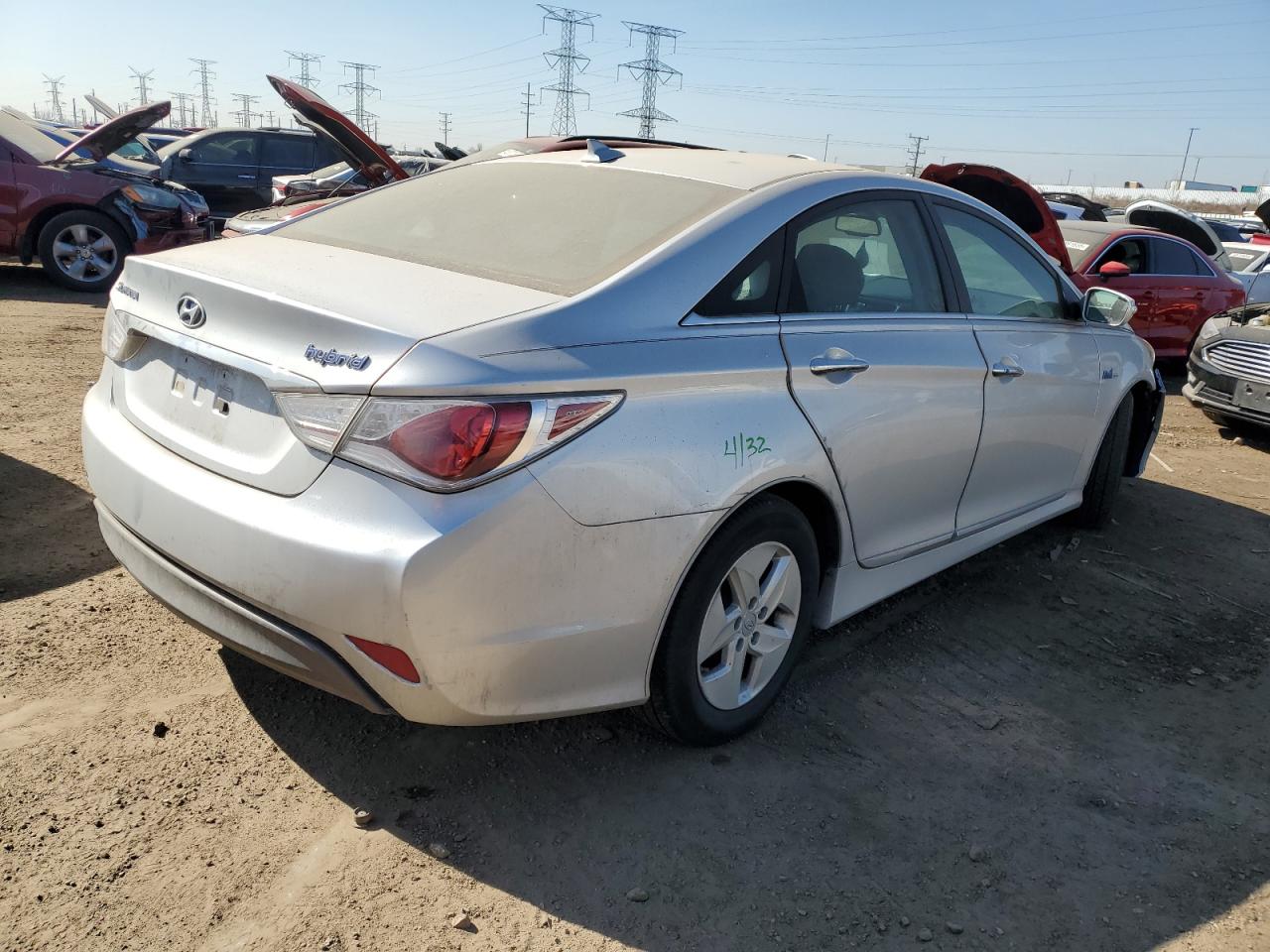 2012 Hyundai Sonata - Image 3