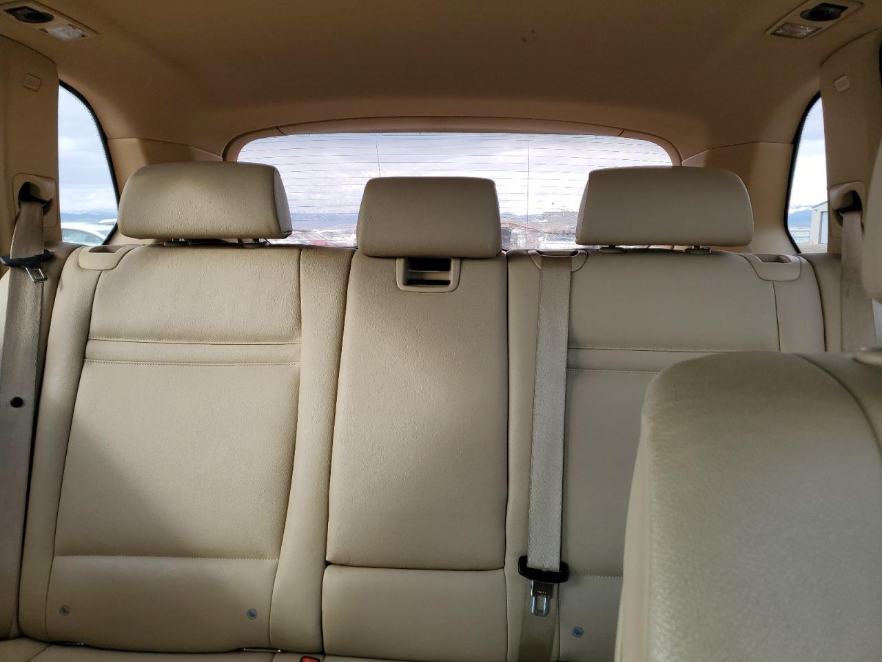 2011 BMW X5 - Image 10