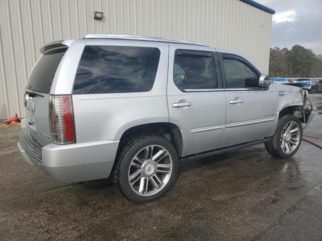  CADILLAC ESCALADE 2012 Srebrny