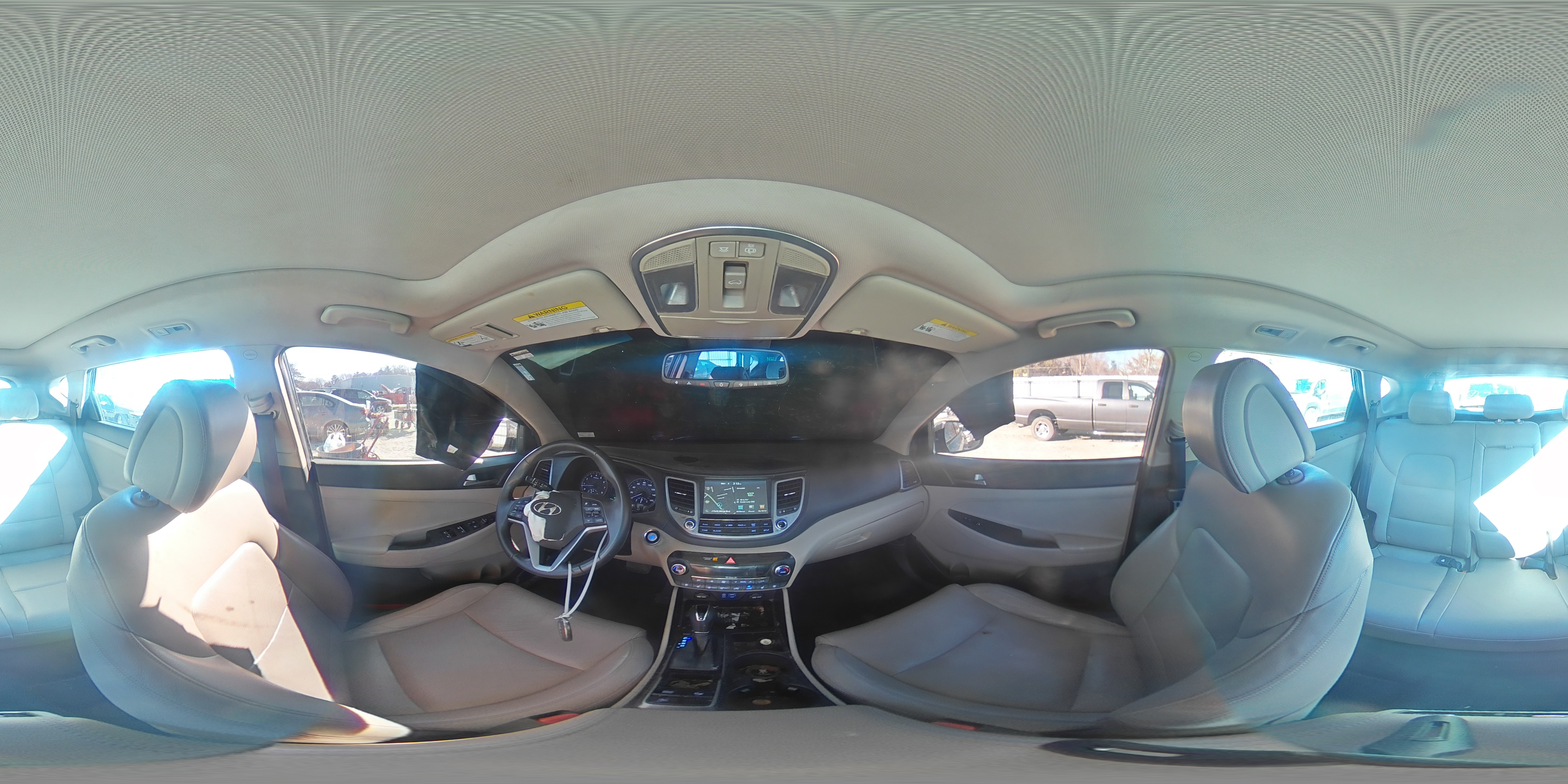 2016 Hyundai Tucson - Image 13