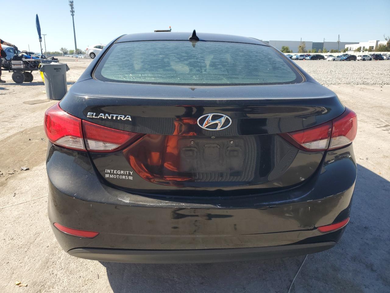 2016 Hyundai Elantra - Image 6