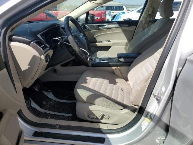  FORD FUSION 2017 Серебристый