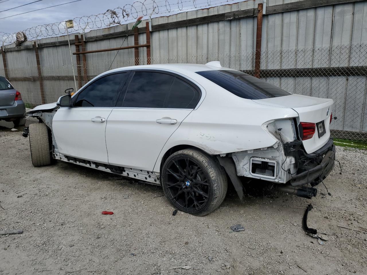 2017 BMW 3er - Image 2