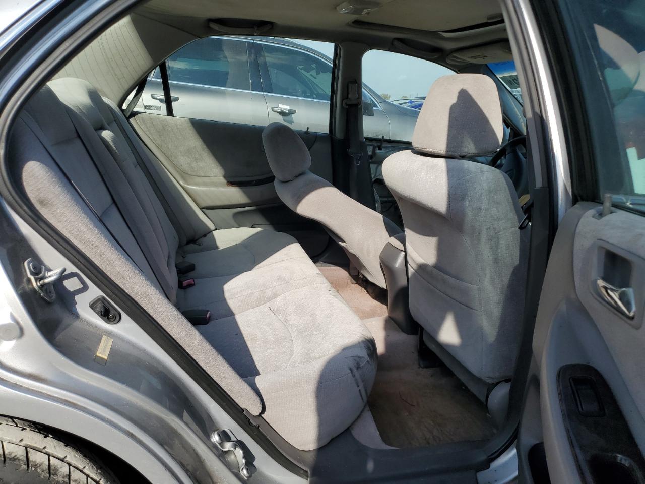 2002 Honda Accord - Image 10