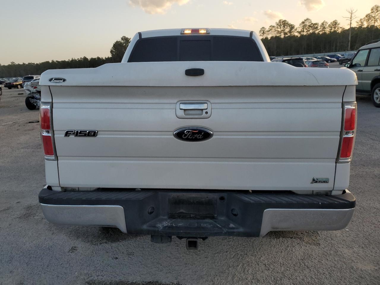 2010 Ford F-150 - Image 6