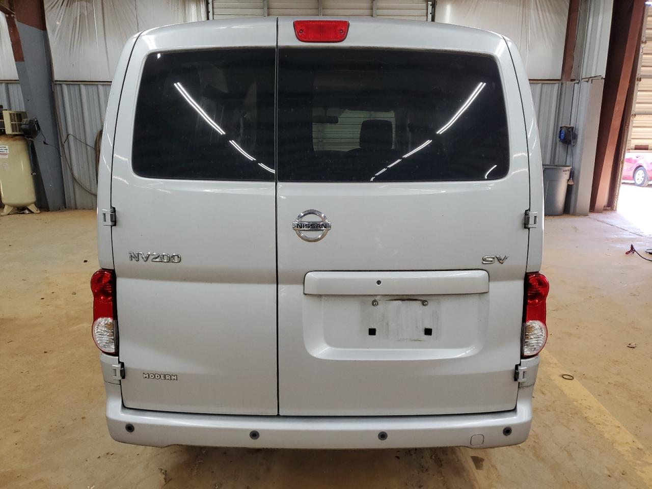 2015 Nissan NV - Image 6