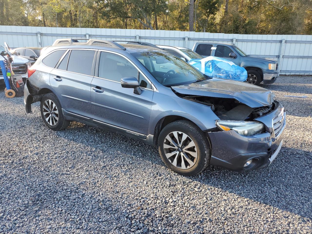 2015 Subaru Outback - Image 4