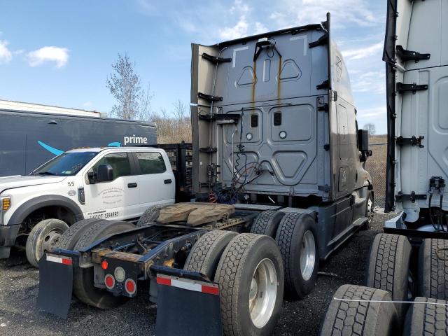 2017 FREIGHTLINER CASCADIA 125 SEMI TRUCK