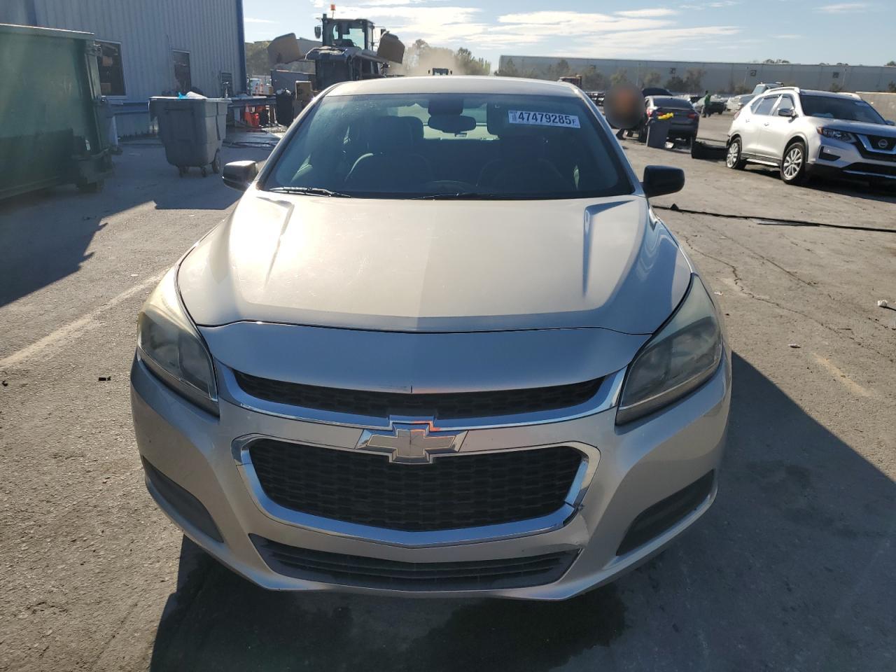 2015 Chevrolet Malibu - Image 5