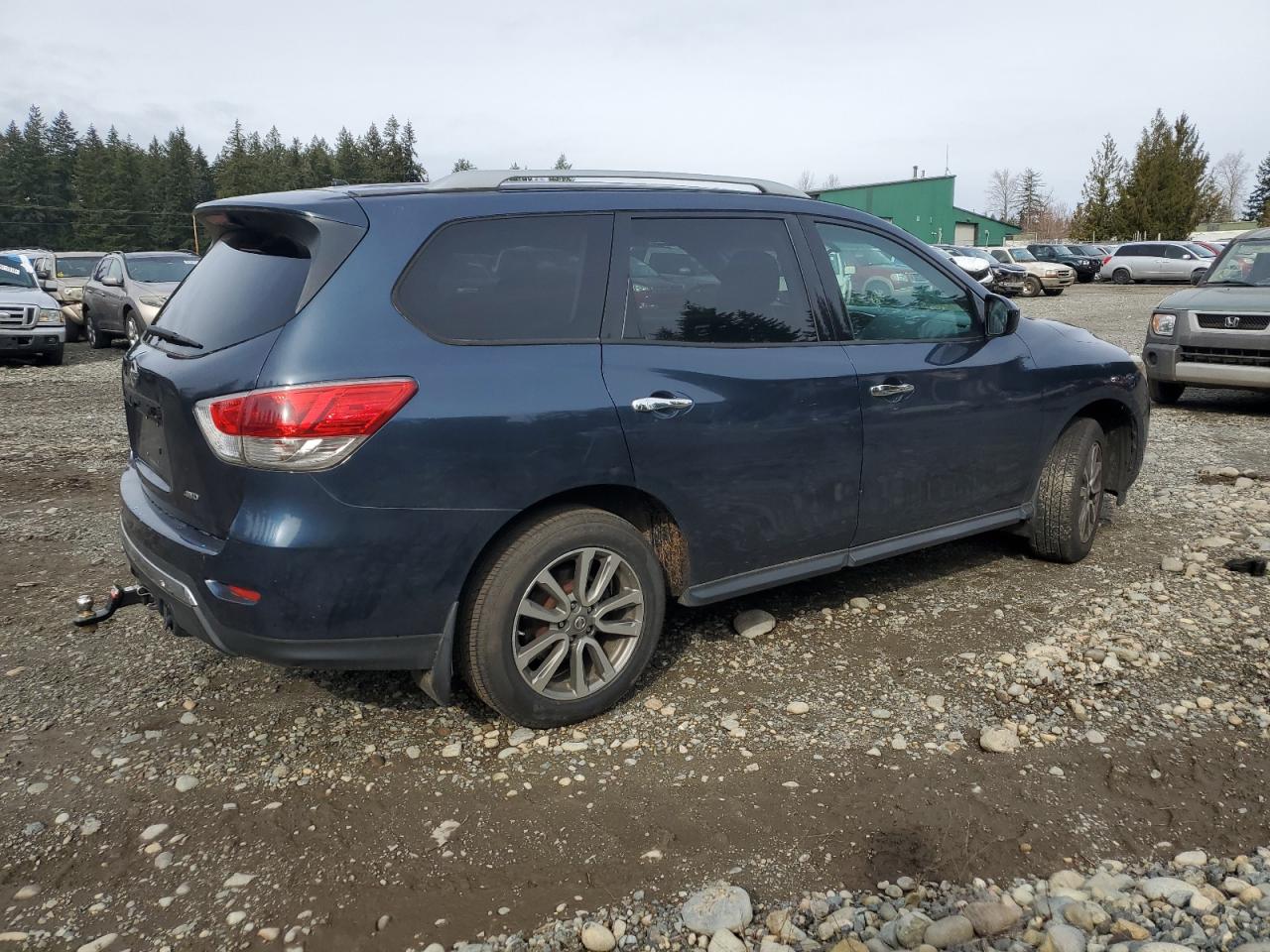 2013 Nissan Pathfinder - Image 3