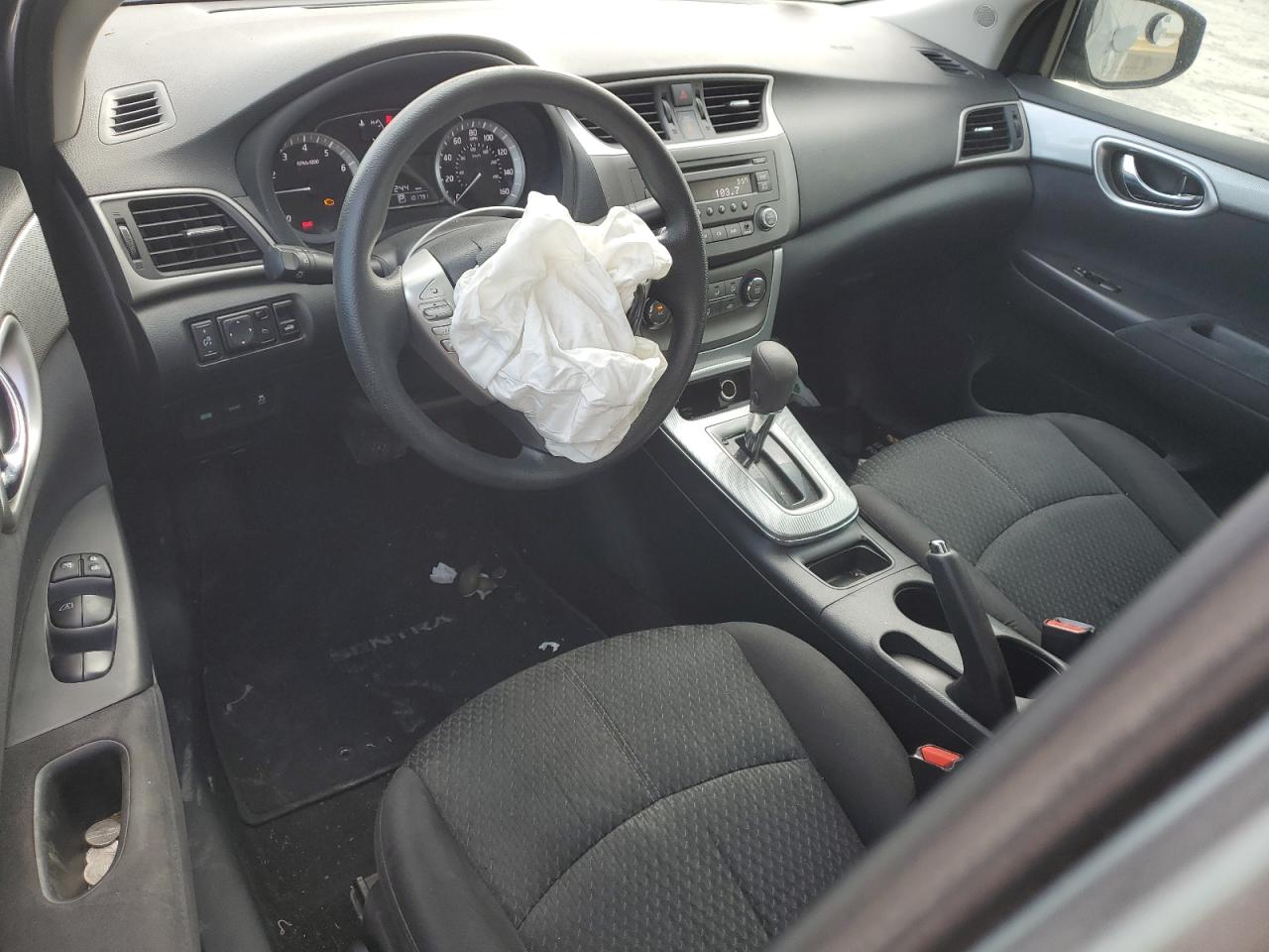 2013 Nissan Sentra - Image 8