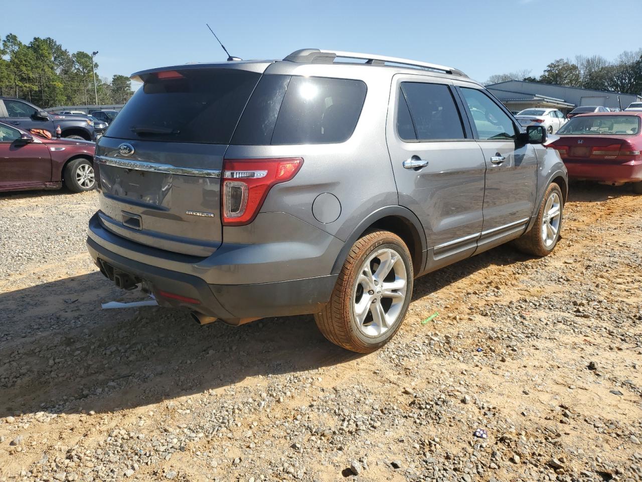 2014 Ford Explorer - Image 3