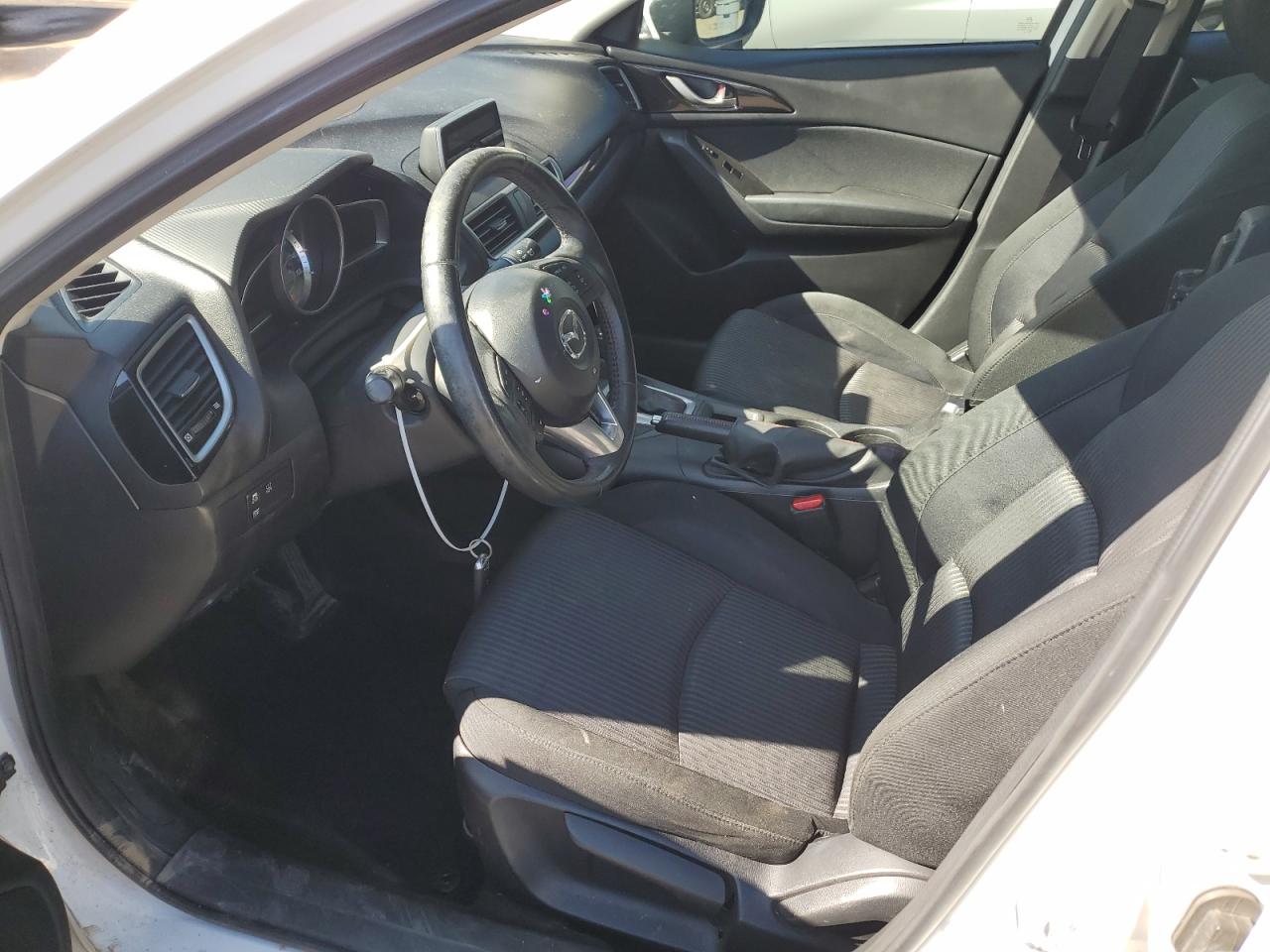 2014 Mazda 3 - Image 7