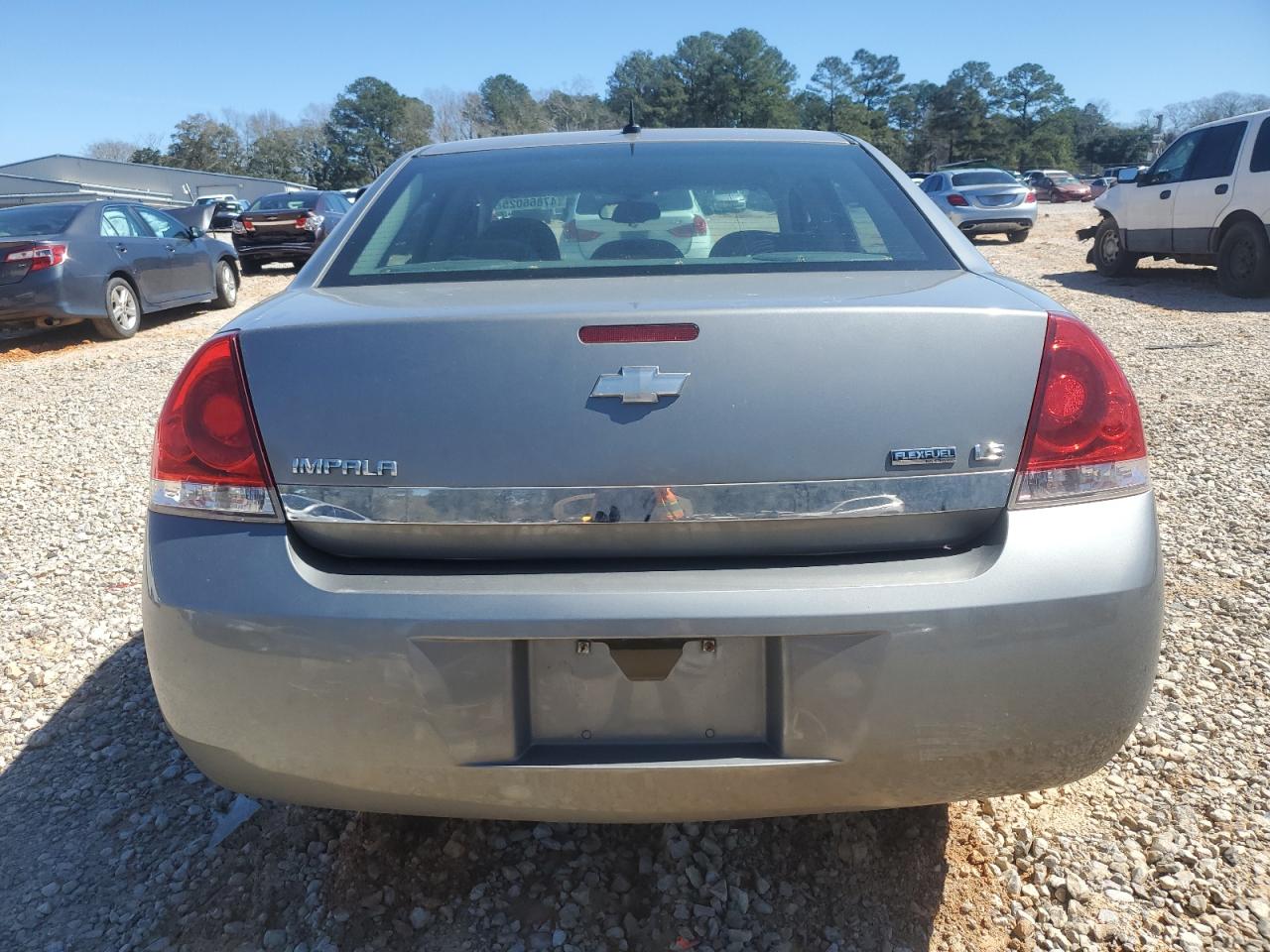 2009 Chevrolet Impala - Image 6