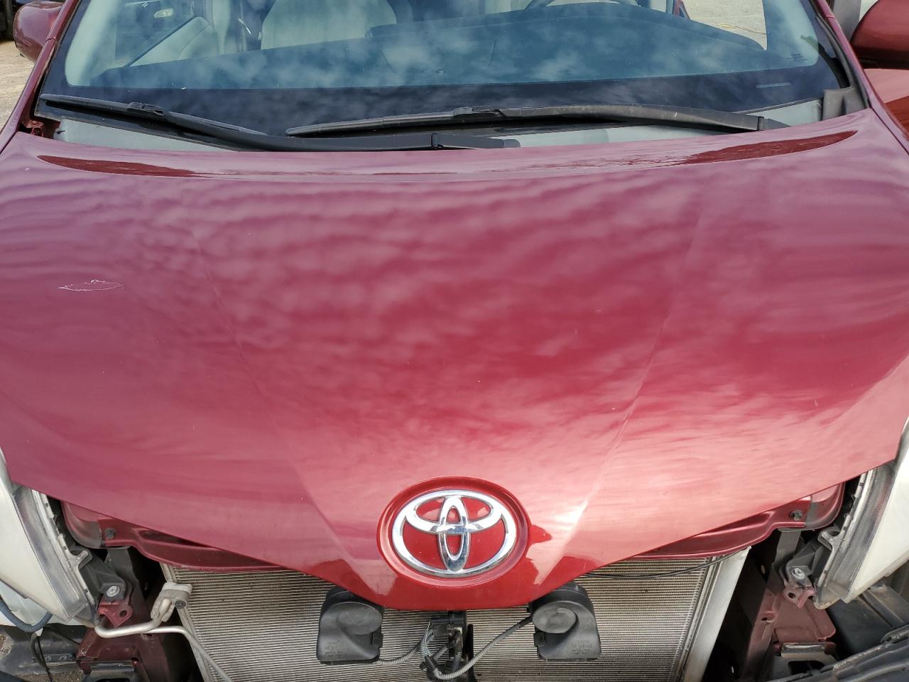 2015 Toyota Sienna - Image 12