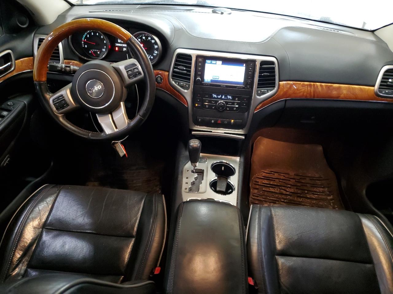2011 Jeep Grand Cherokee - Image 8