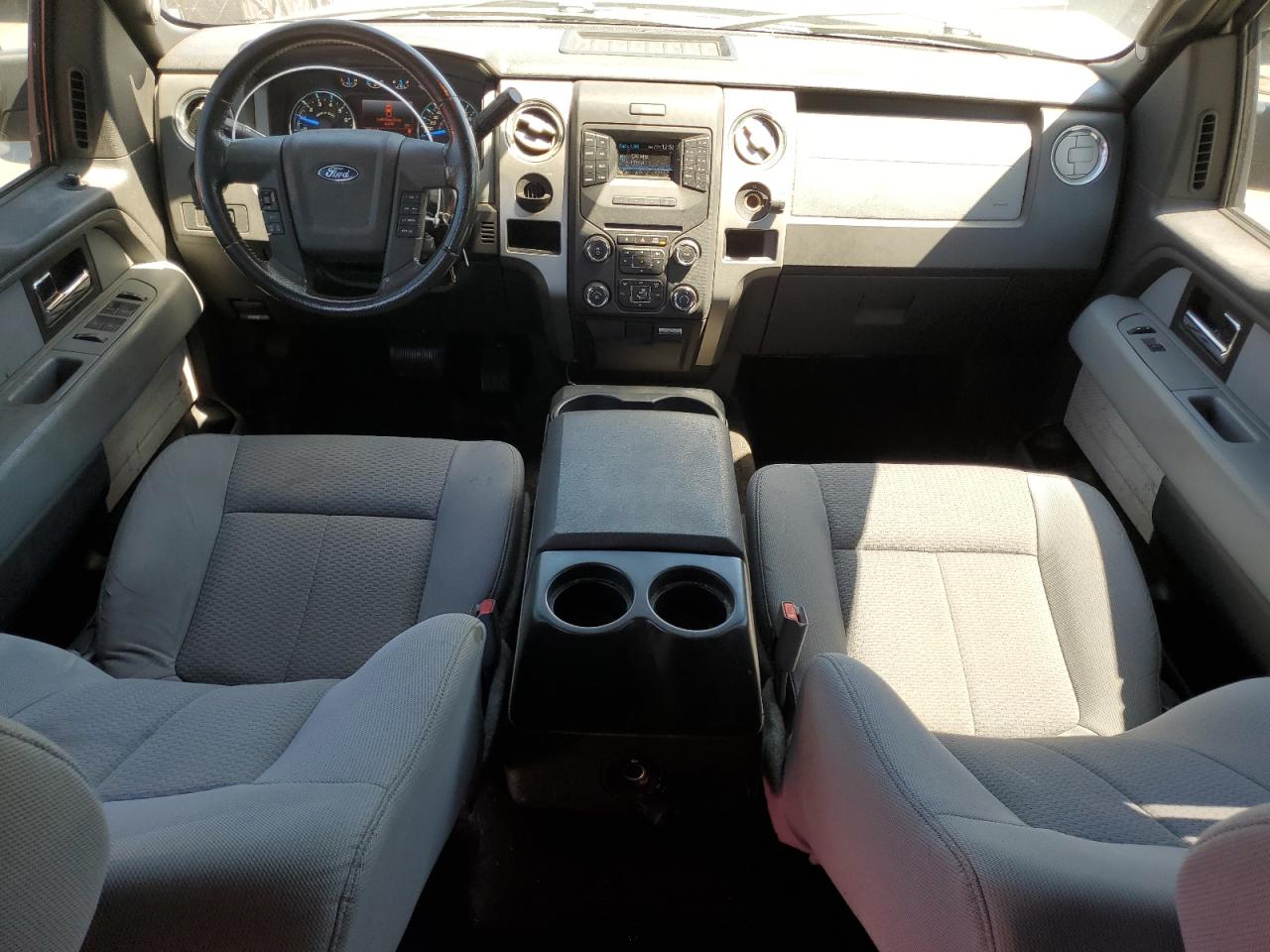 2014 Ford F-150 - Image 8