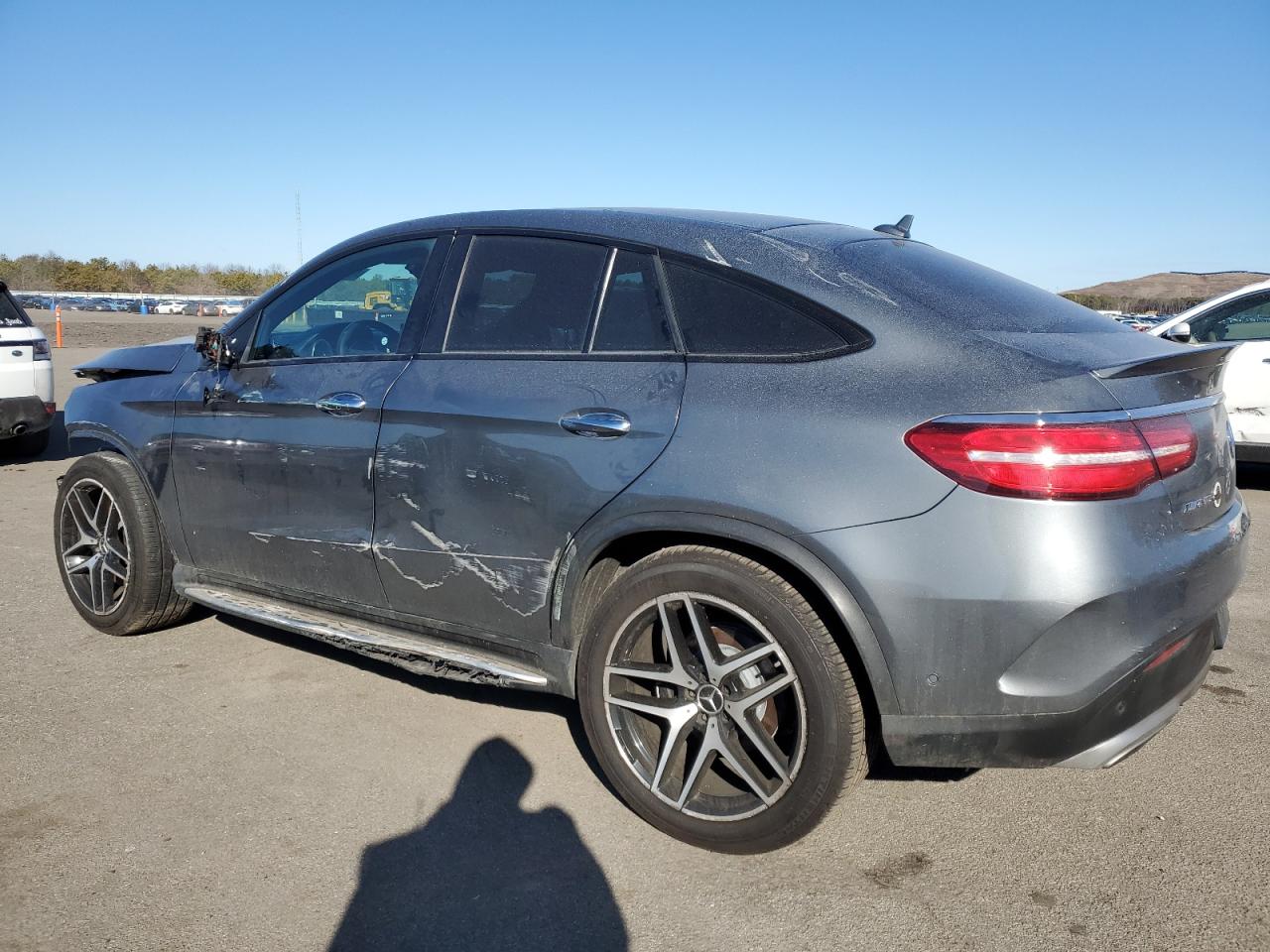 2017 Mercedes-Benz GLE - Image 2