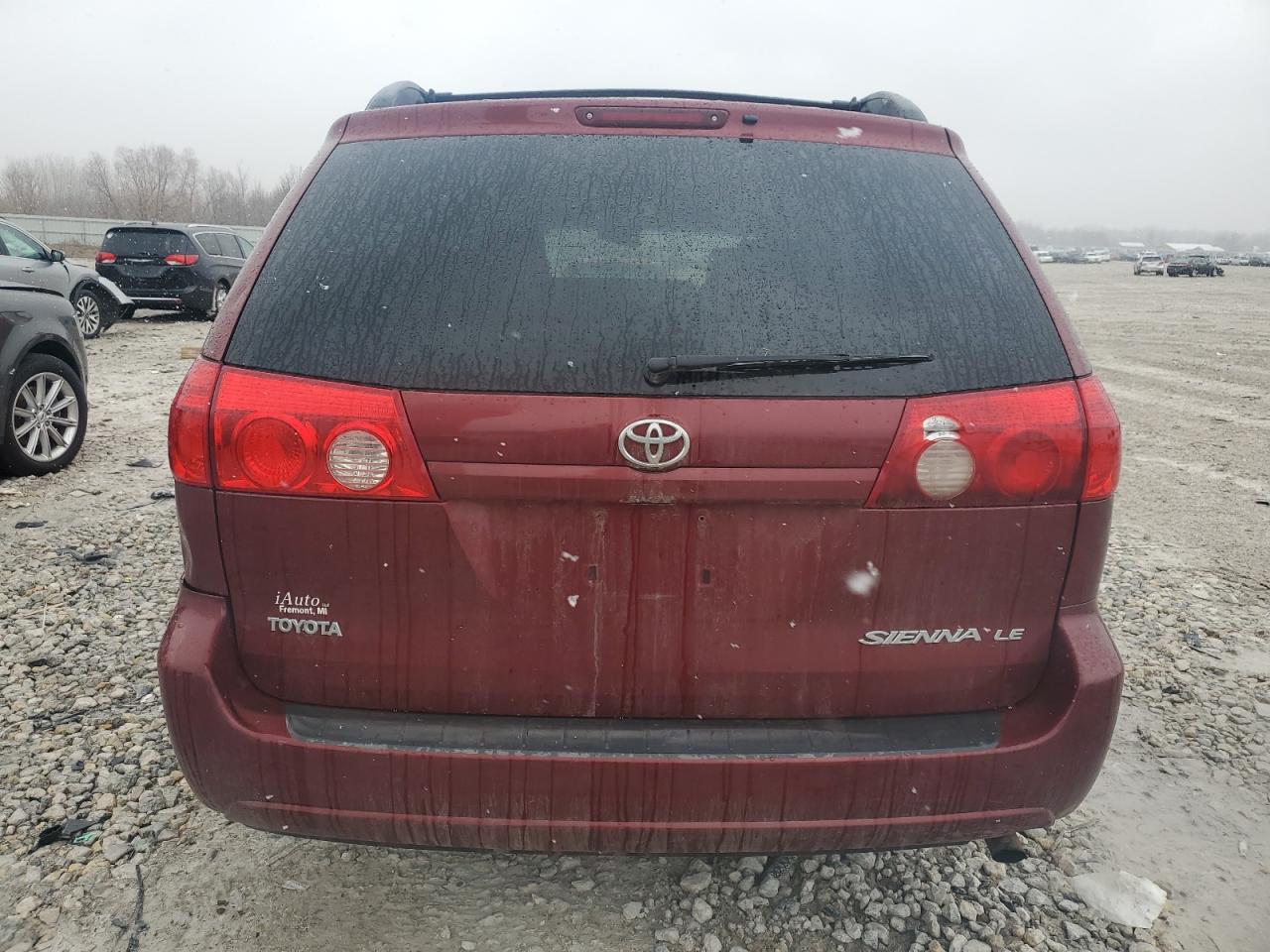 2008 Toyota Sienna - Image 6